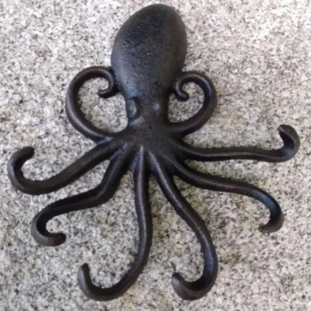 Octopus Wall Hook Key Holder Towel Hanger Coastal Nautical Sea Life Cast Metal
